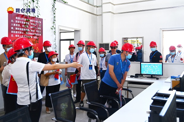 走進昆侖潤滑花園工廠，共筑綠色未來 技術推廣引領可持續(xù)發(fā)展